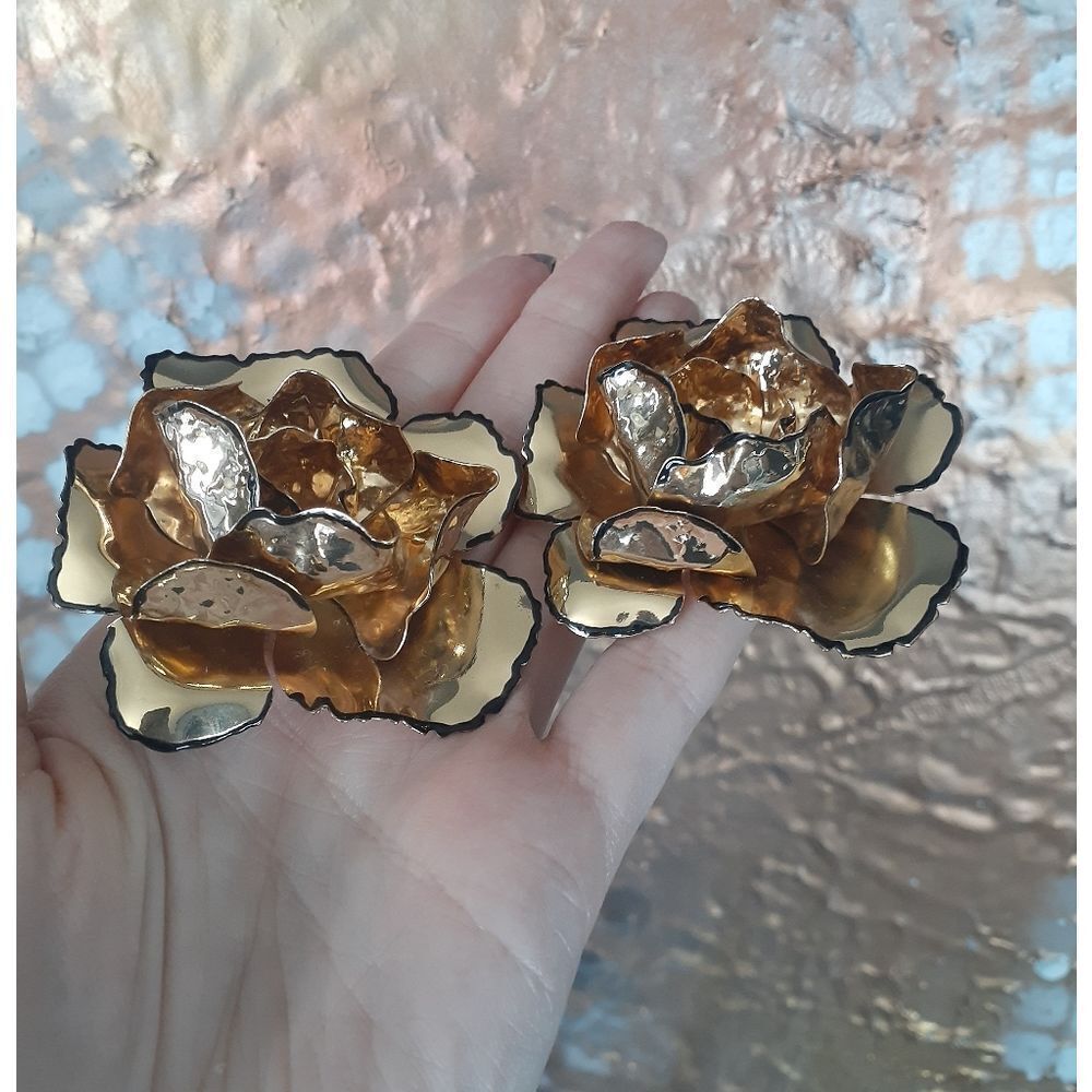 NWOT Zara GoldFlower Statement Earrings - Picture 2 of 14